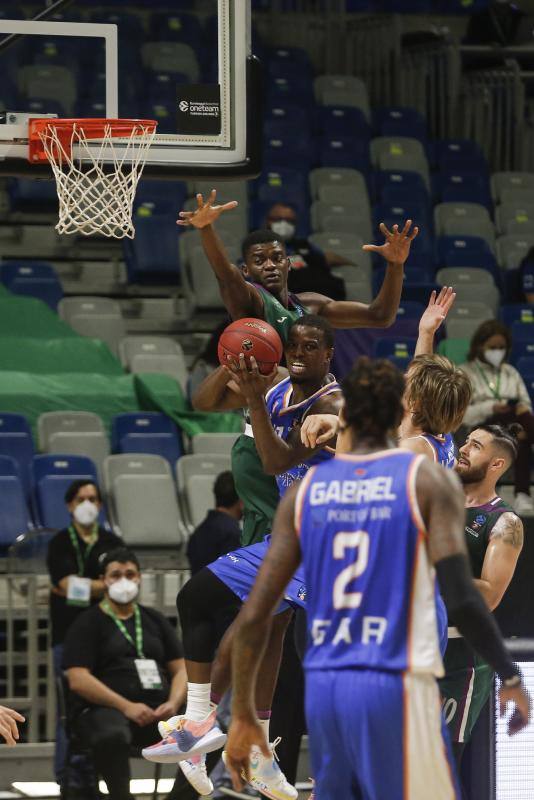 El equipo de Casimiro logra un nuevo triunfo en la Eurocup. 