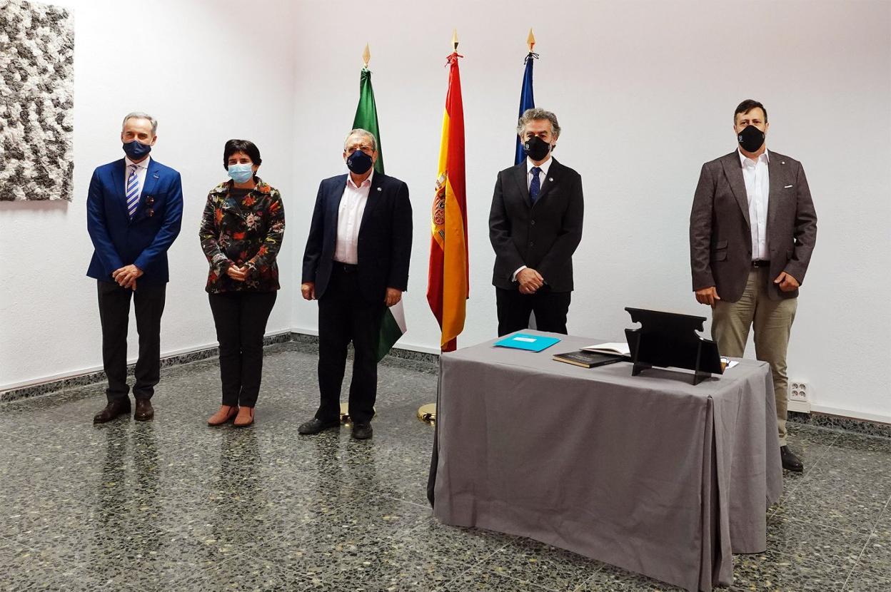 Toma de posesión del decano de la Facultad de Bellas Artes
