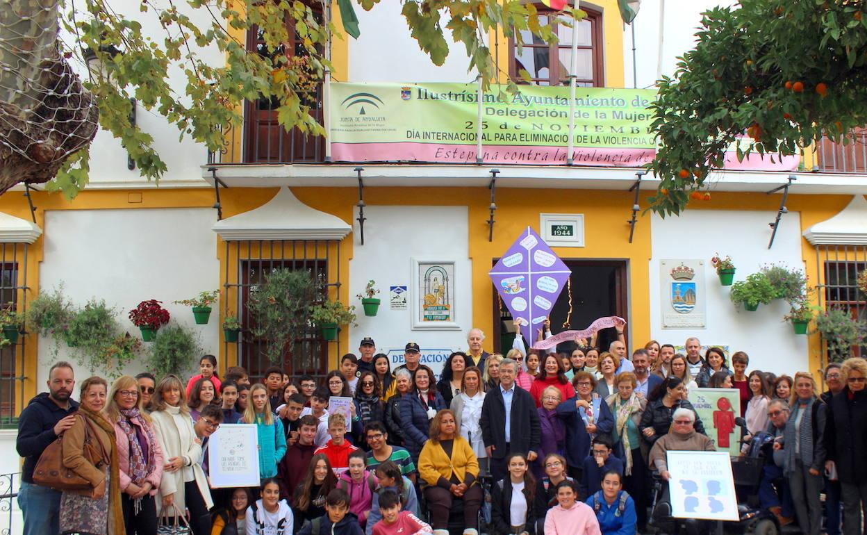 Imagen del acto conmemorativo del pasado año en Estepona. 