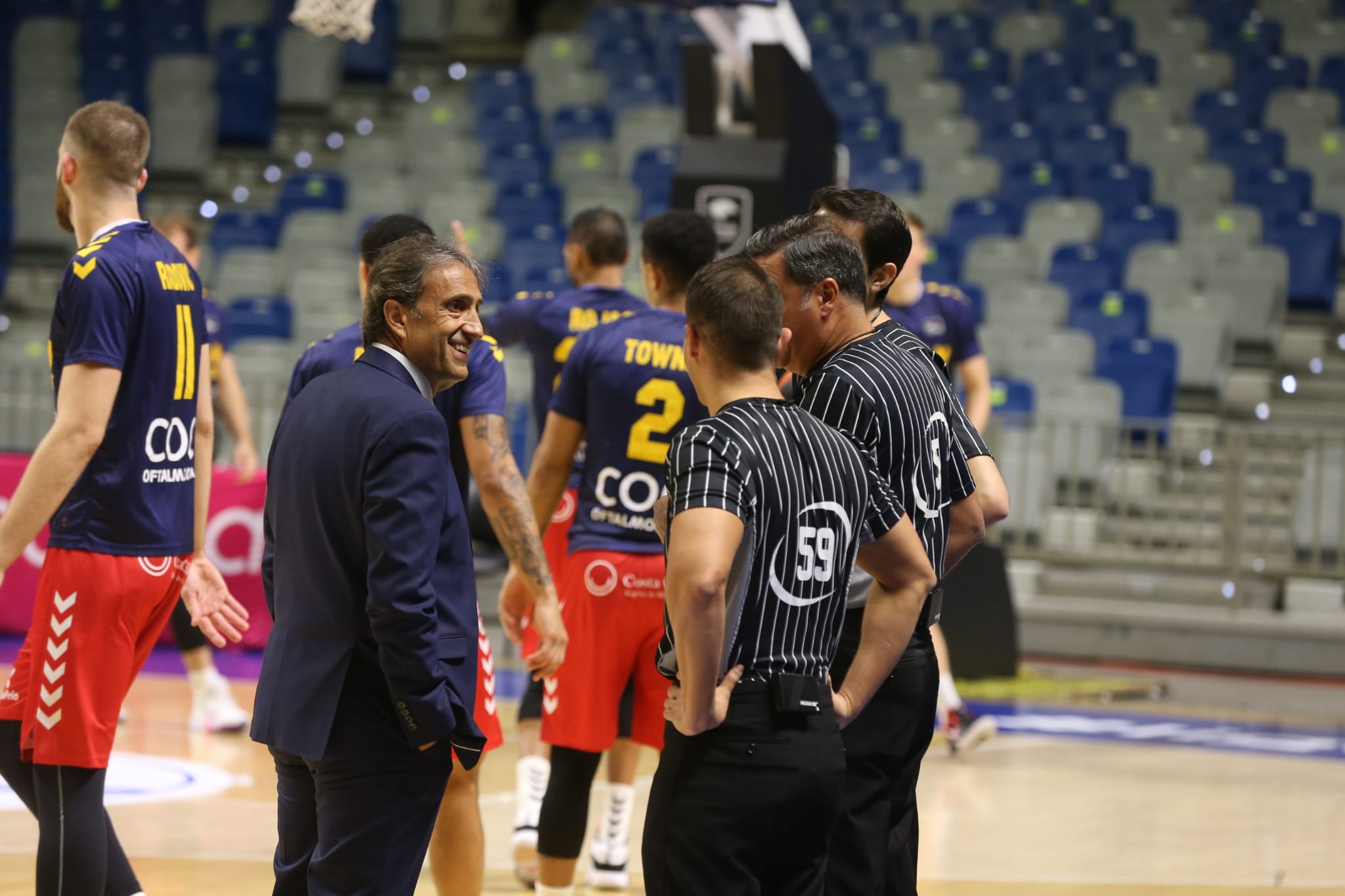 Victoria clara el Unicaja ante el UCAM Murcia