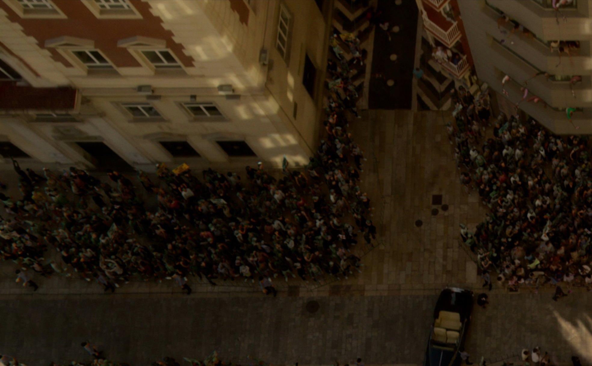 La calle Molina Larios vista desde la terraza del Hotel Málaga Palacio, en la escena en la que los príncipes de Gales visitan Brisbane. 