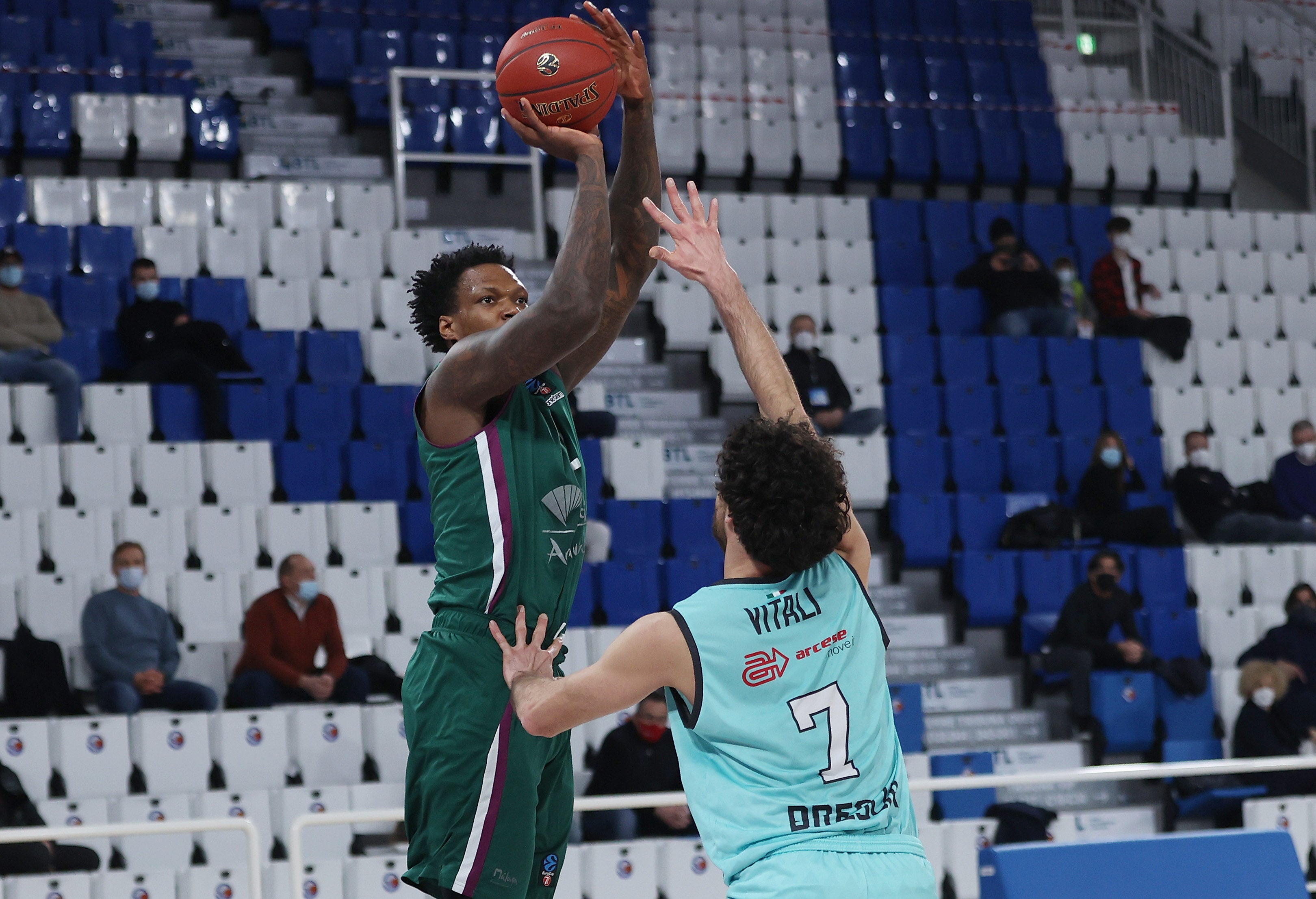 Fotos: Las mejores imágenes del Brescia-Unicaja de Eurocup