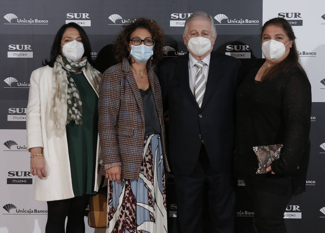 La gala en homenaje a los profesionales de la sanidad, Grupo Mundo, Cáritas, Grupo Peñarroya, Javier Castillo y Rincón Fertilidad se ha celebrado en el Palacio de Ferias de la capital