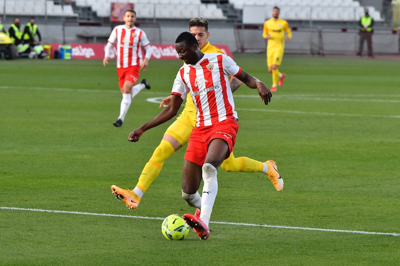 Fotos: Las mejores imágenes del Almería-Málaga