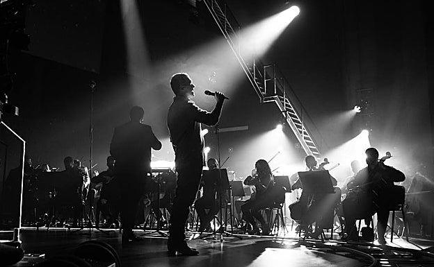Antonio Banderas, durante la grabación de un número musical del programa. 