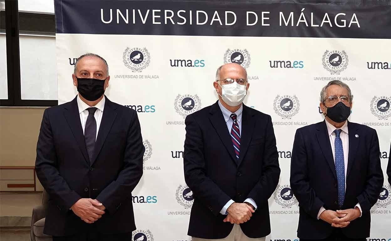 José Ignacio Peláez, Félix Requena, el rector, el alcalde y Luis Ayuso, en la presentación del estudio. 