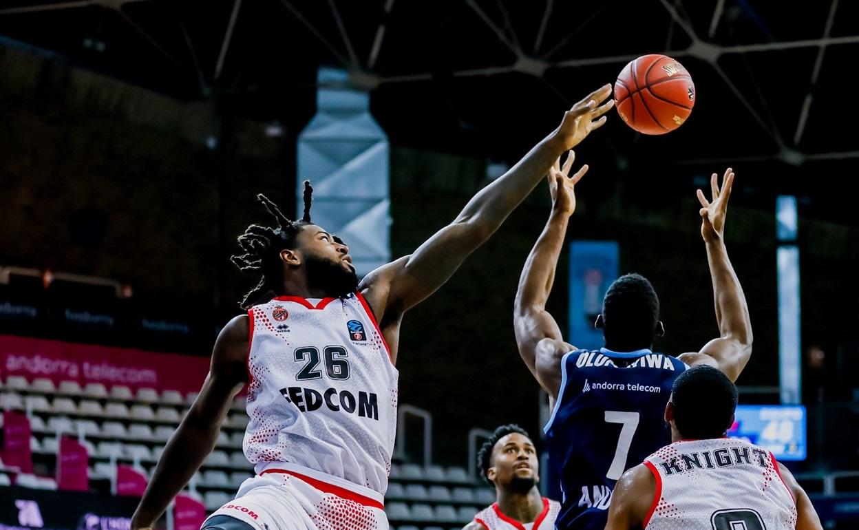 El excajista Lessort juega ahora en el Mónaco.