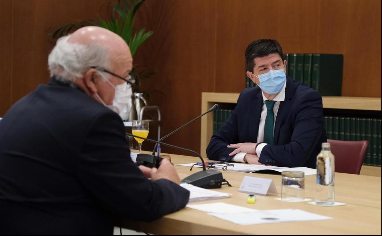 Juan Marín y Jesús Aguirre. 