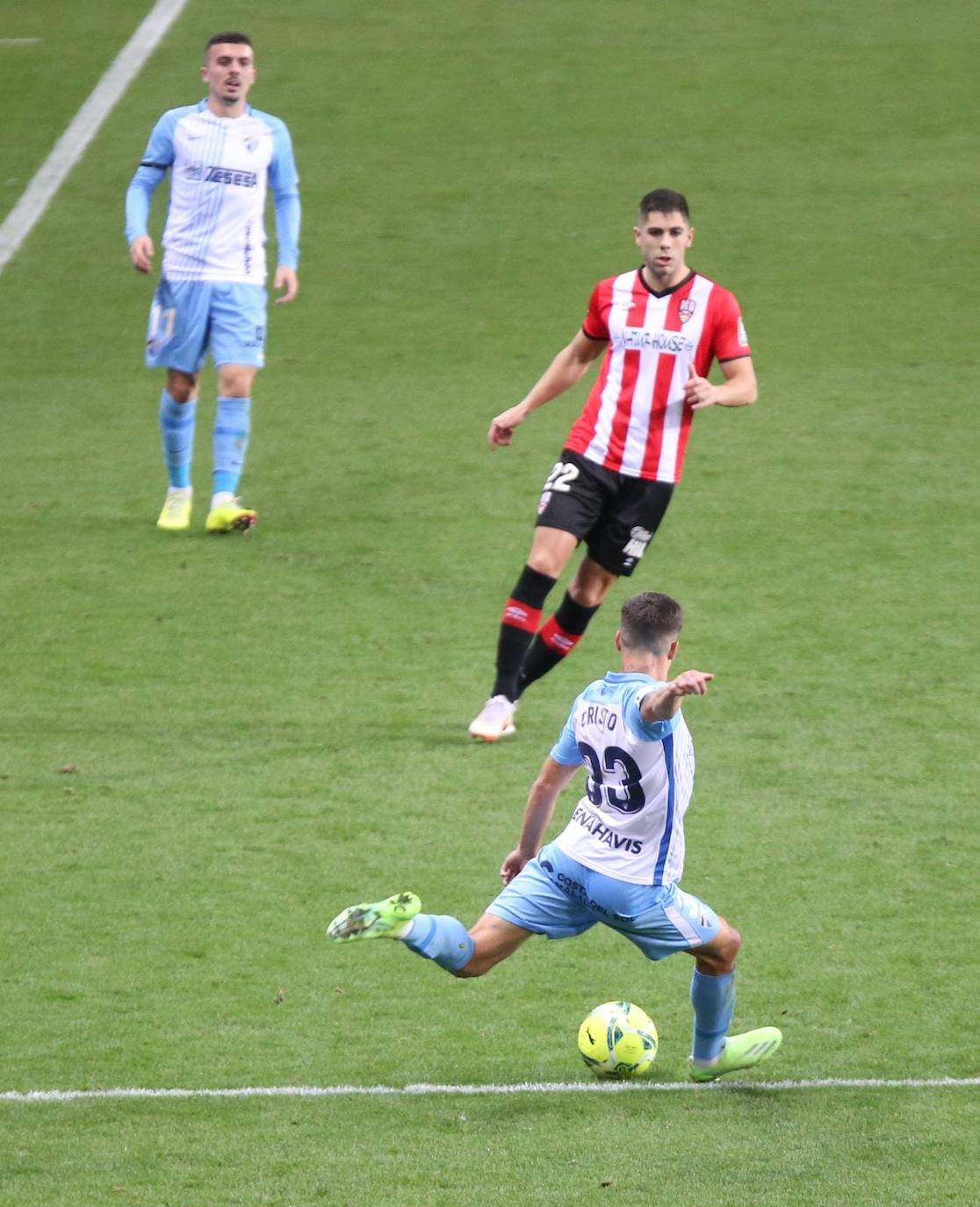 El partido se volvió a disputar en una Rosaleda sin público 