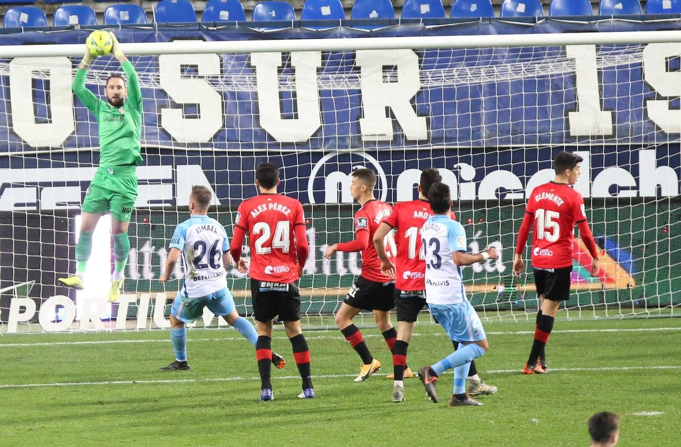 El partido se volvió a disputar en una Rosaleda sin público 