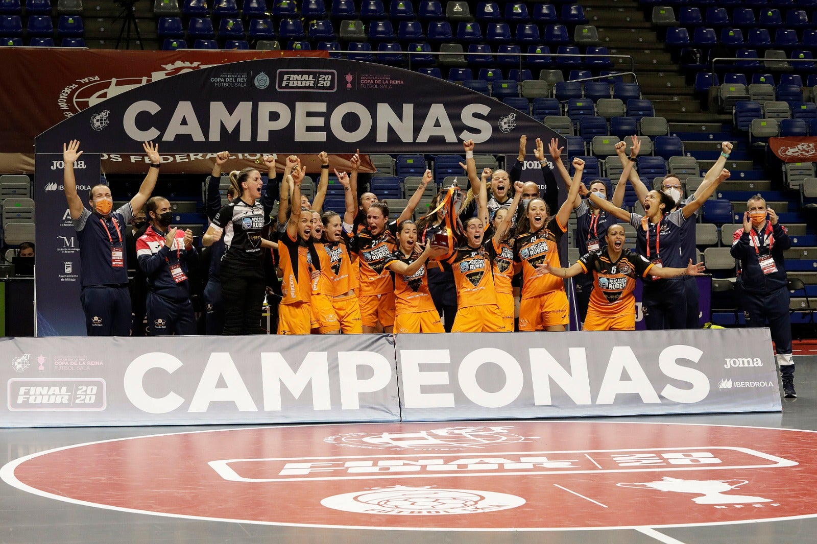 El cuadro lucense administra la ventaja mínima de un gol de doble penalti de Elena Aragón al final del primer tiempo, sin sufrir demasiado ante el Poio Pescamar