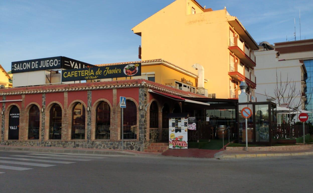 Detenidos los dueños de un restaurante de Torrox por obligar a trabajar con Covid