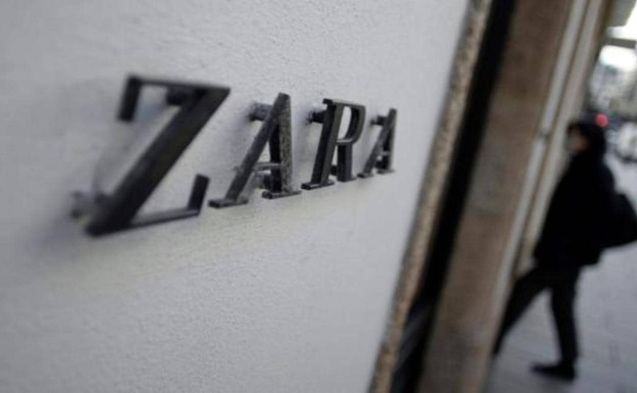 Zara vuelve a sorprender: así puedes enviar un vídeo personalizado con tus pedidos esta Navidad