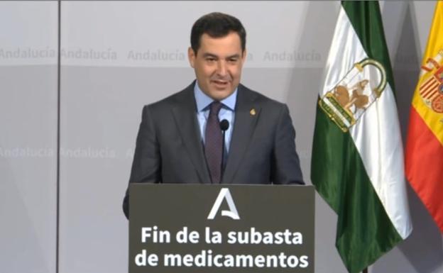 Juanma Moreno confirma que seguirán las mismas medidas en Navidad contra el coronavirus y que no habrá nuevas restricciones en los próximos días