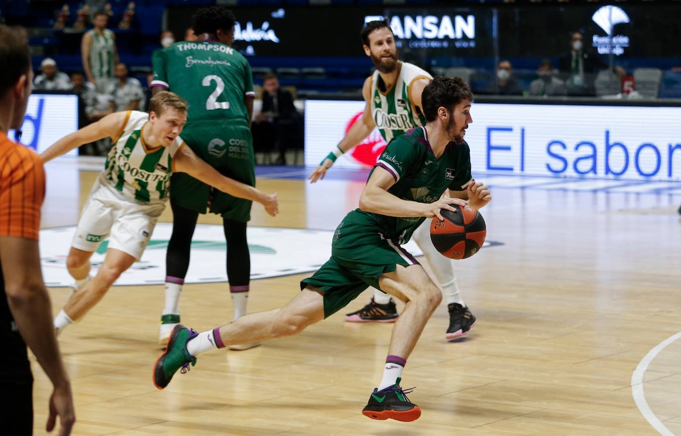 El Unicaja pierde en casa con el Betis en la prórroga. 