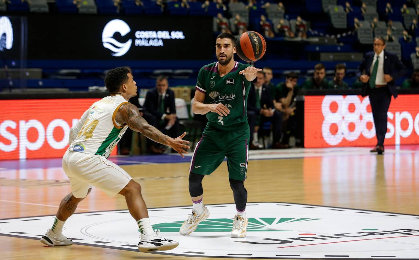 El Unicaja pierde en casa con el Betis en la prórroga. 