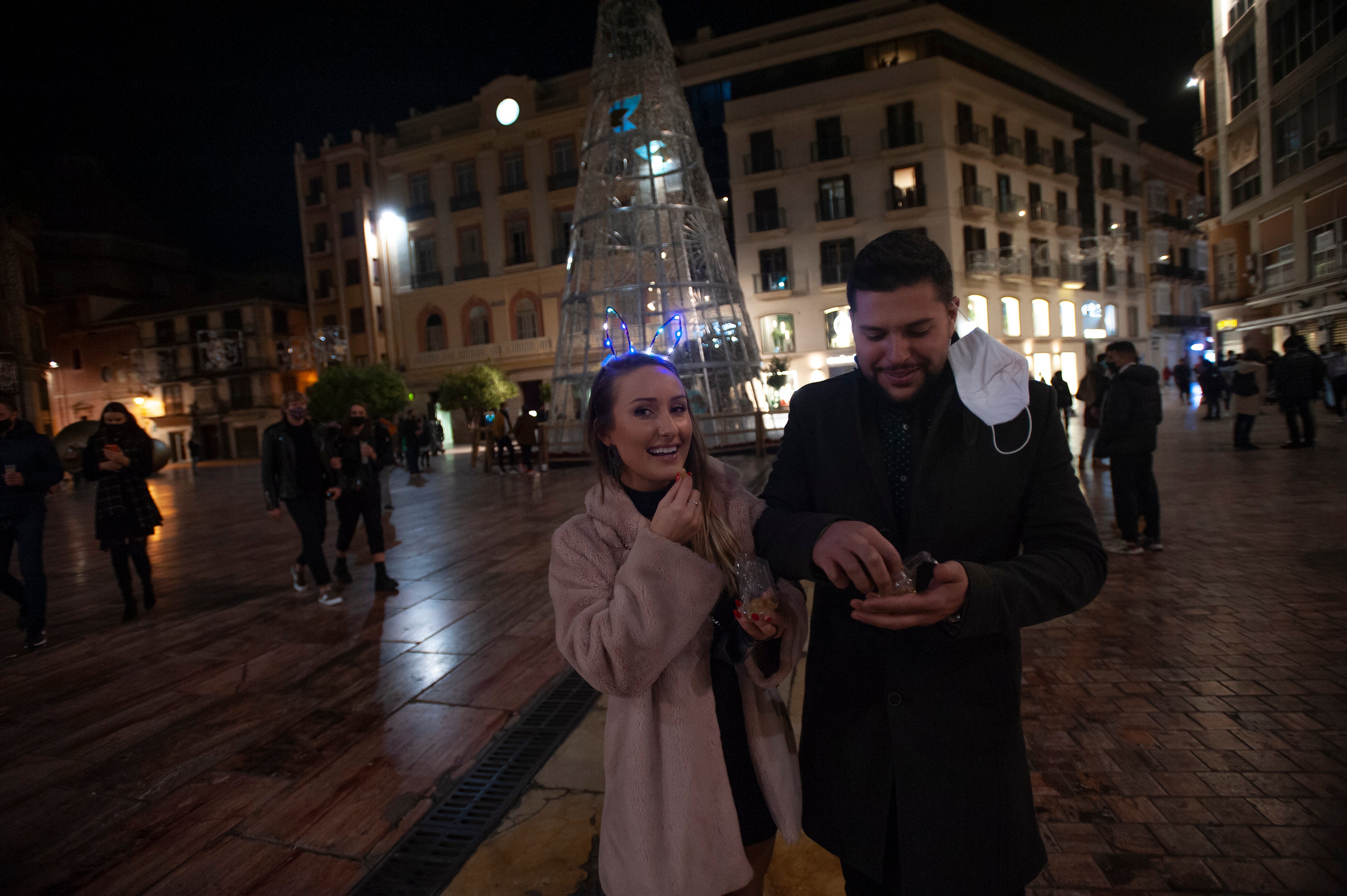 La Nochevieja más atípica debido a la pandemia del coronavirus en el Centro de Málaga