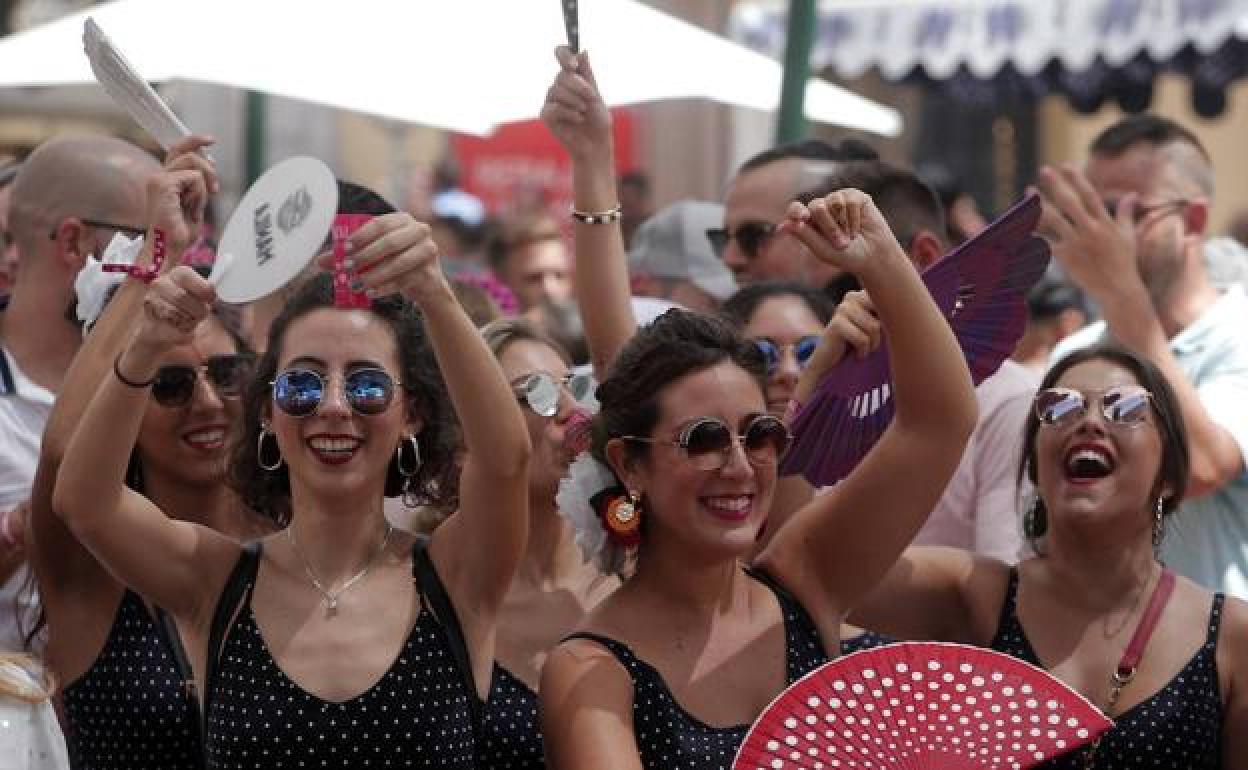 Una imagen de archivo que muestra a jóvenes durante la Feria de 2019. 