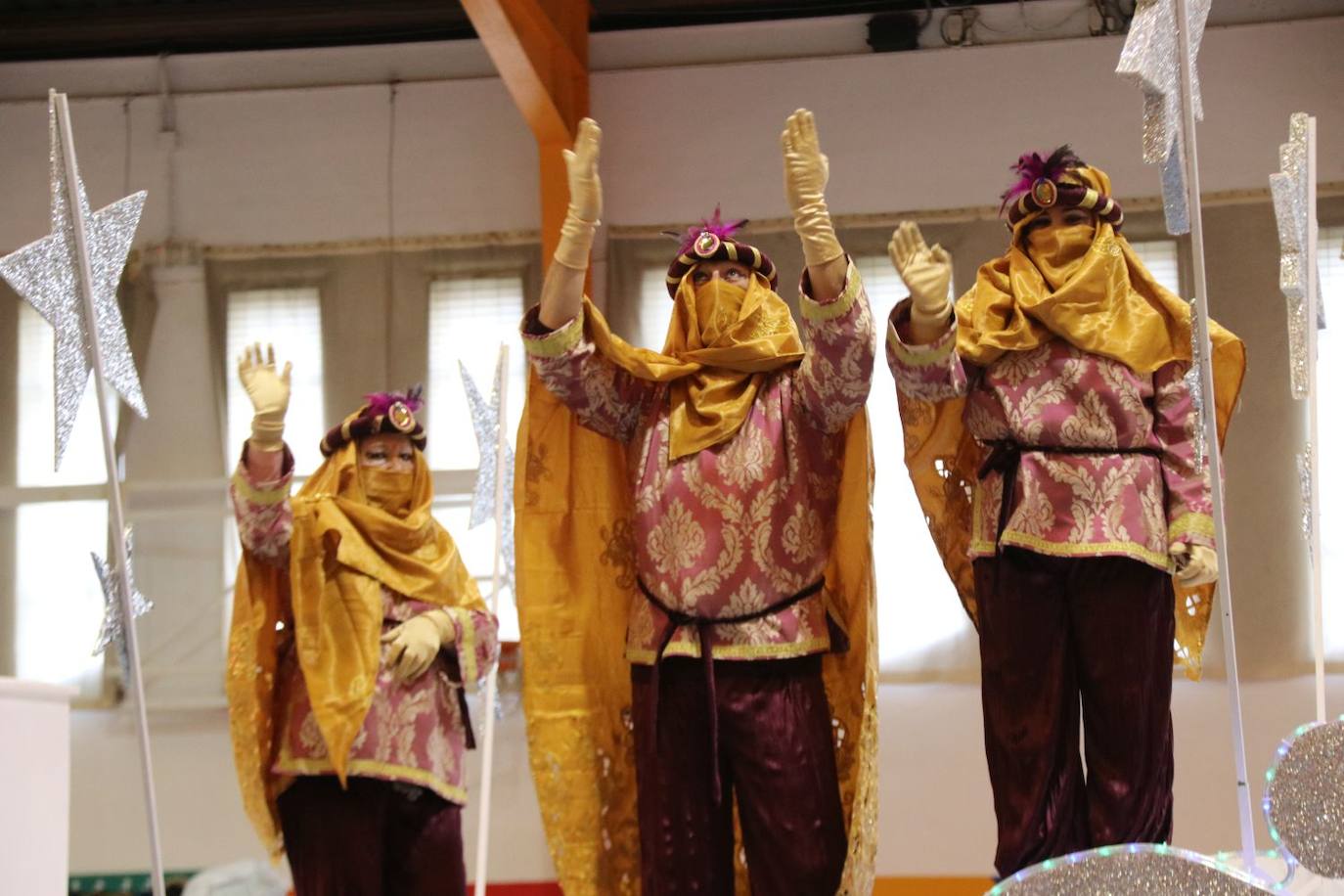 Los Reyes Magos reciben a los niños de Ronda