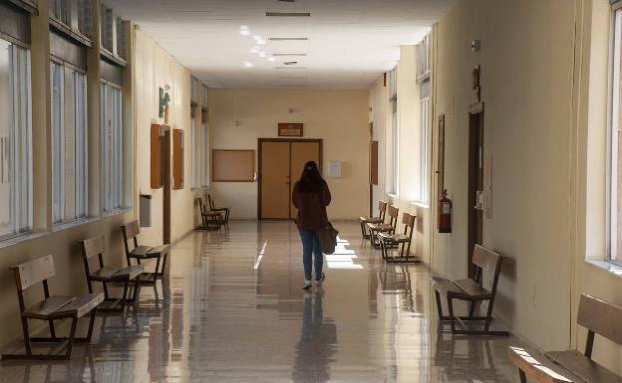 Medidas contra el coronavirus en Andalucía | Las clases en los colegios se mantienen y las universidades funcionarán 'on line'