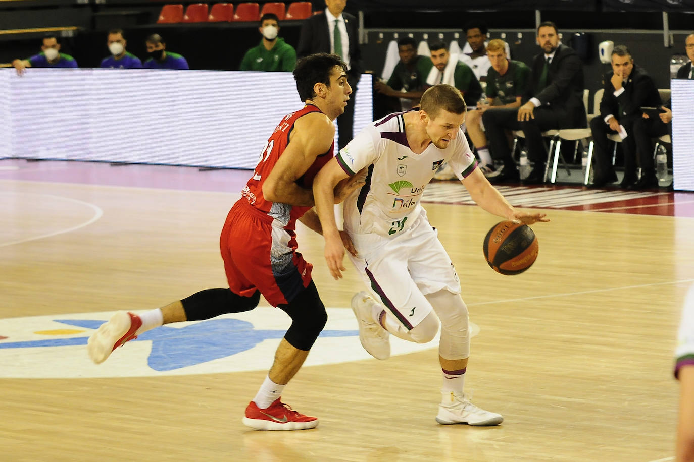 El Unicaja volvió a ser muy inferior a su rival, en esta ocasión el Manresa 