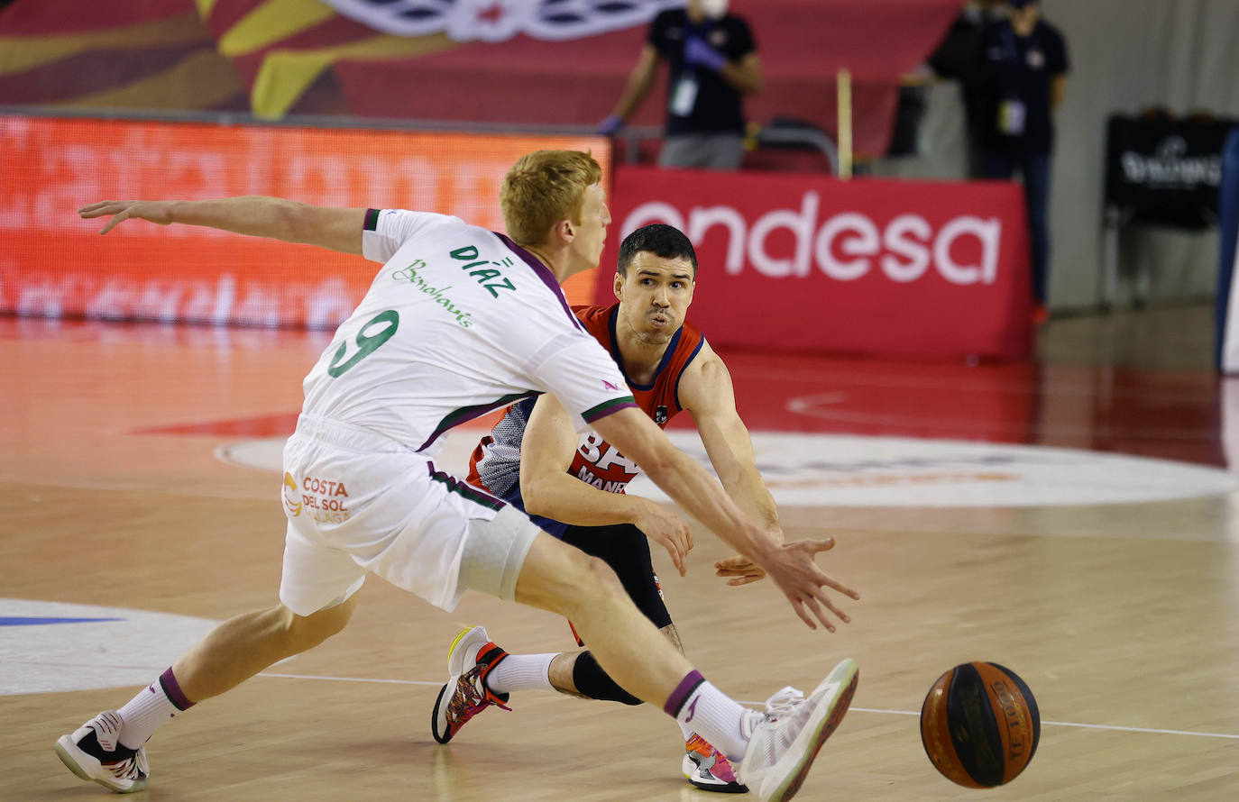 El Unicaja volvió a ser muy inferior a su rival 