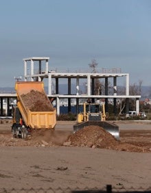 Imagen secundaria 2 - Se reanudan las obras de La Academia del Málaga con el objetivo de que estén acabadas tras el verano