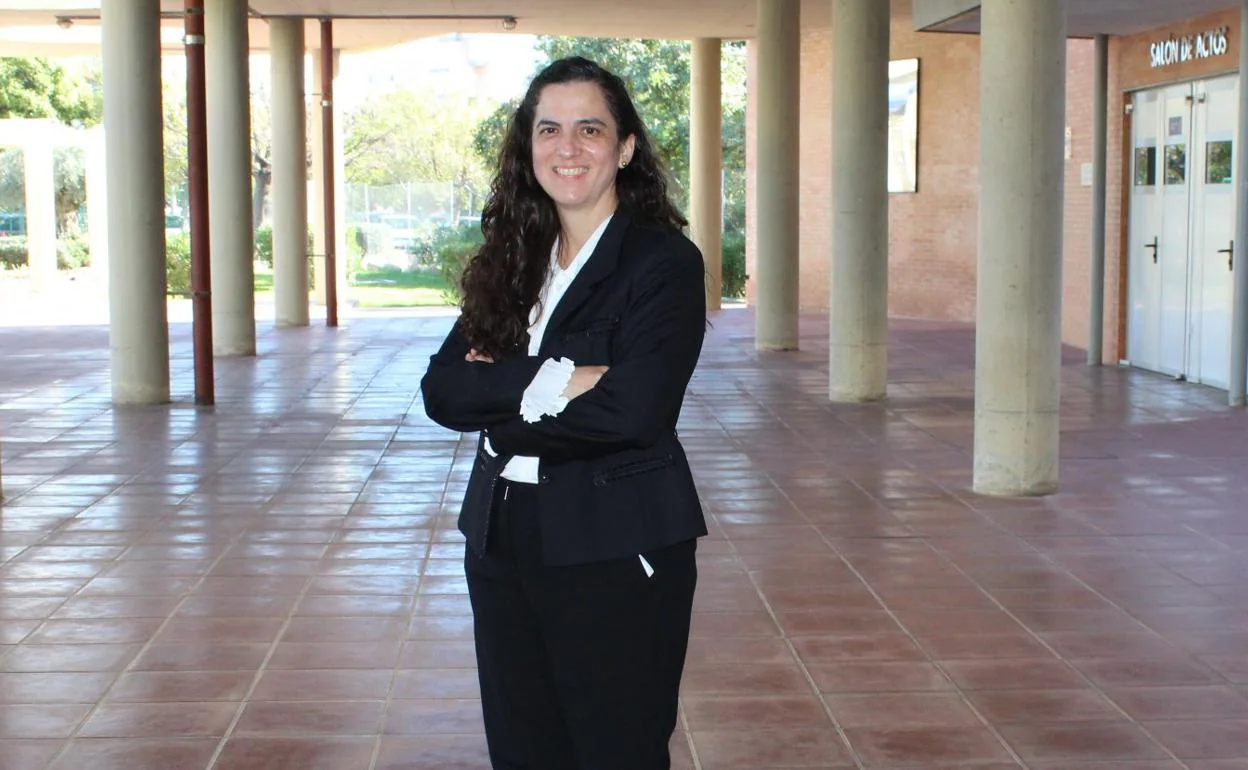 La profesora Ana María Barbancho, en la ETS de Ingeniería de Telecomunicación de la UMA. 