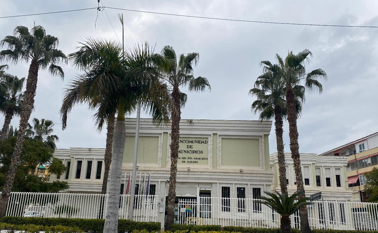 Edificio de la Mancomunidad Oriental en Torre del Mar. 