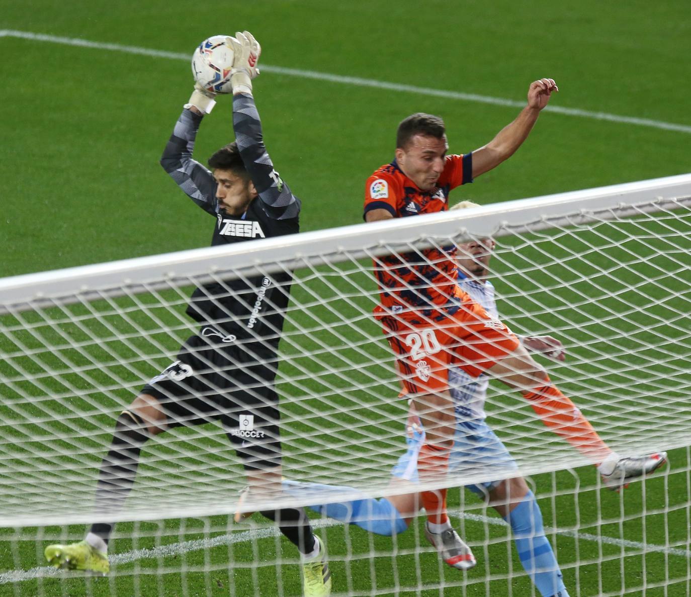 El Málaga, obligado a remontar desde los primeros minutos 