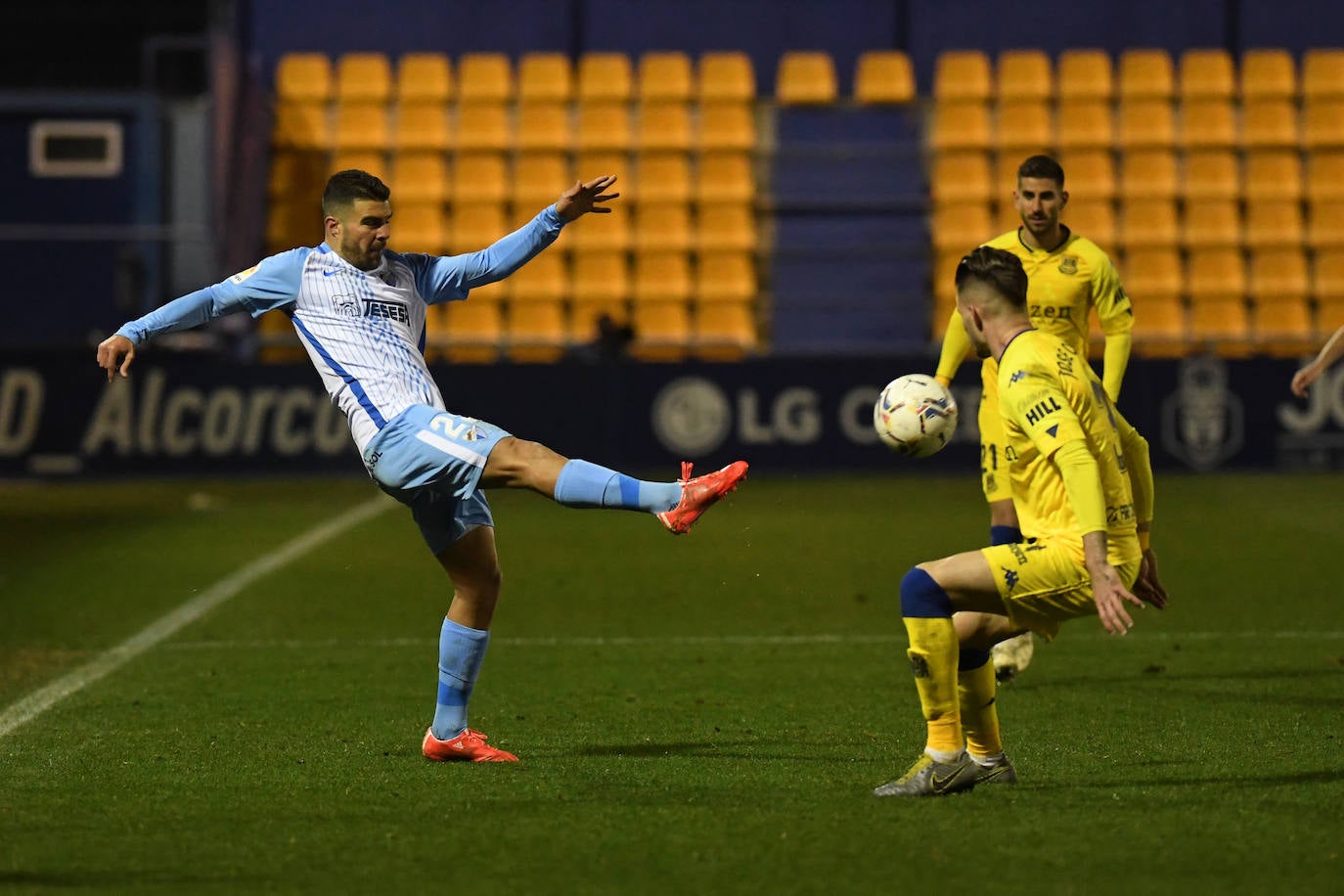 Fotos: El Málaga gana en Alcorcón (0-1)