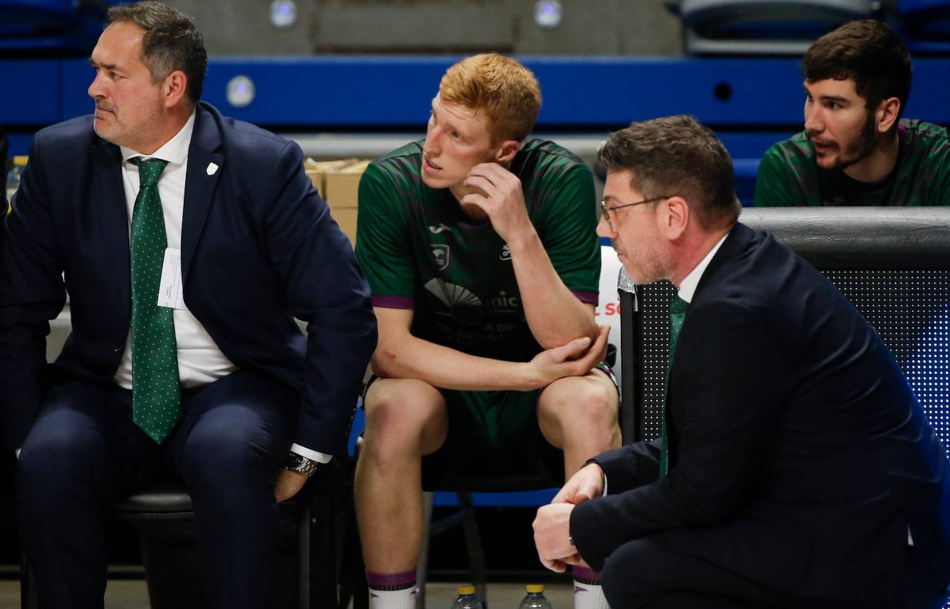 Derrota del Unicaja en casa ante el Valencia Basket. 