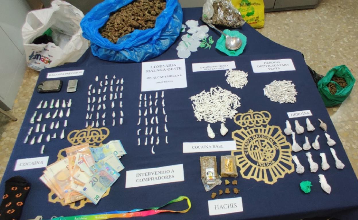 Sustancias intervenidas por la Policía Nacional durante los registros en La Trinidad. 