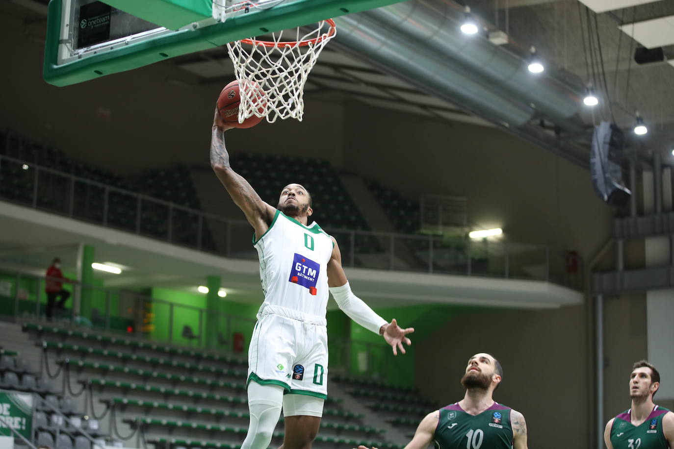 Fotos: La mejores imágenes del Nanterre-Unicaja