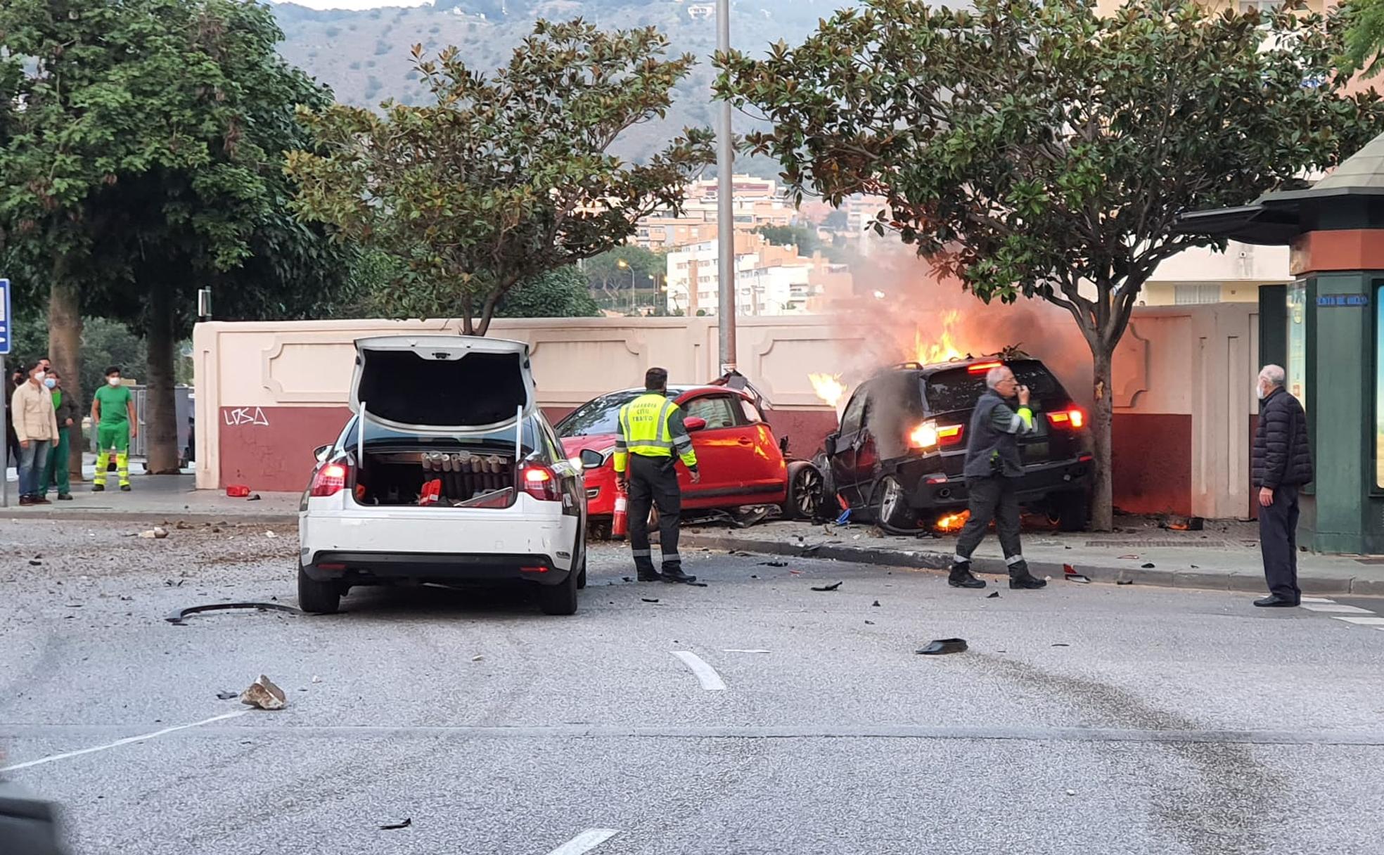 «Había un muchacho pidiendo auxilio porque su novia estaba debajo del coche»