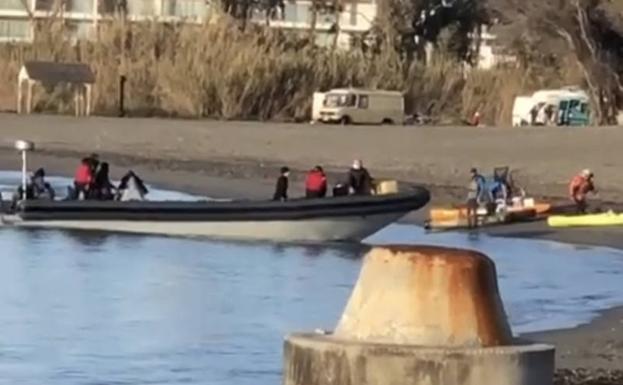 Alijo hace solo unos días en la desembocadura del río Guadalmansa en Estepona