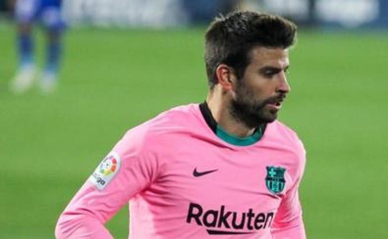 Gerard Piqué en un partido con el Barça antes de su lesión. 