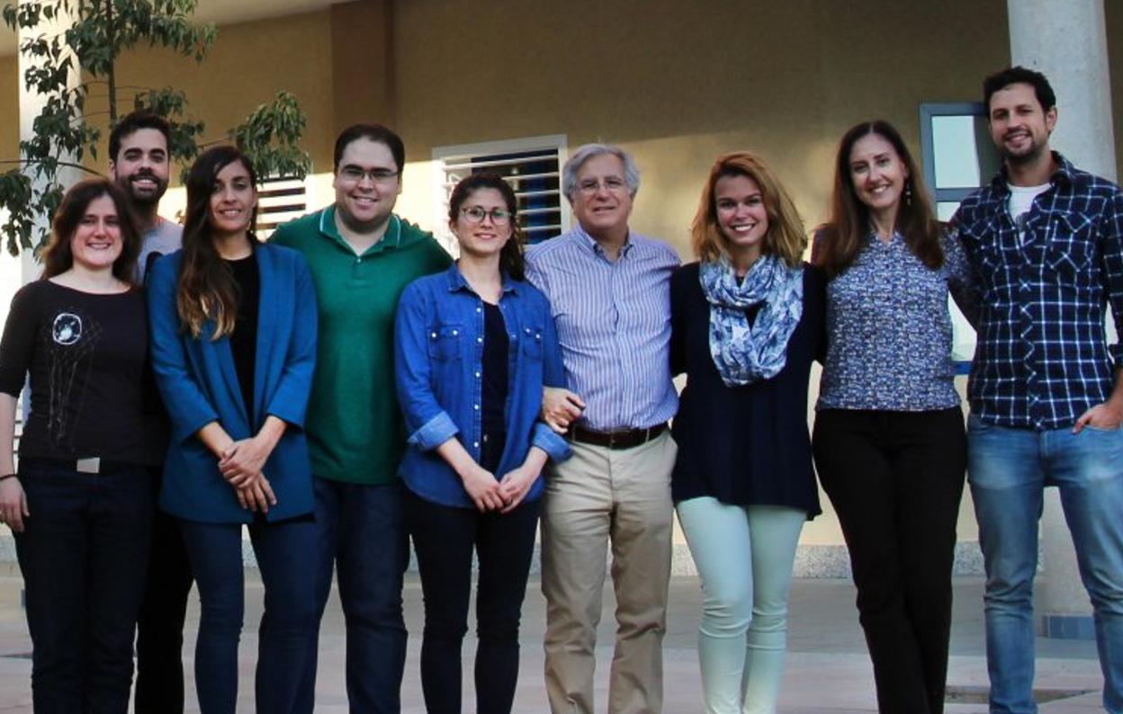 La Unidad de Neurología Cognitiva y Afasia; en el centro, Marcelo L. Berthier, director de la misma. 