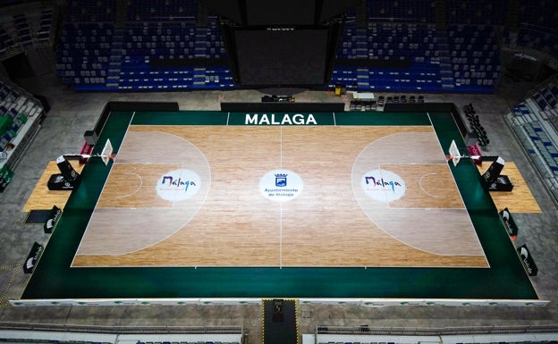 Imagen principal - El Unicaja presume de su nueva cancha