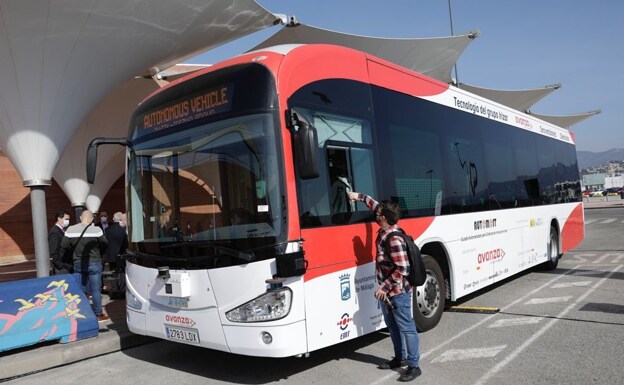 El primer autobús autónomo de Málaga estará en pruebas a partir de este sábado. 