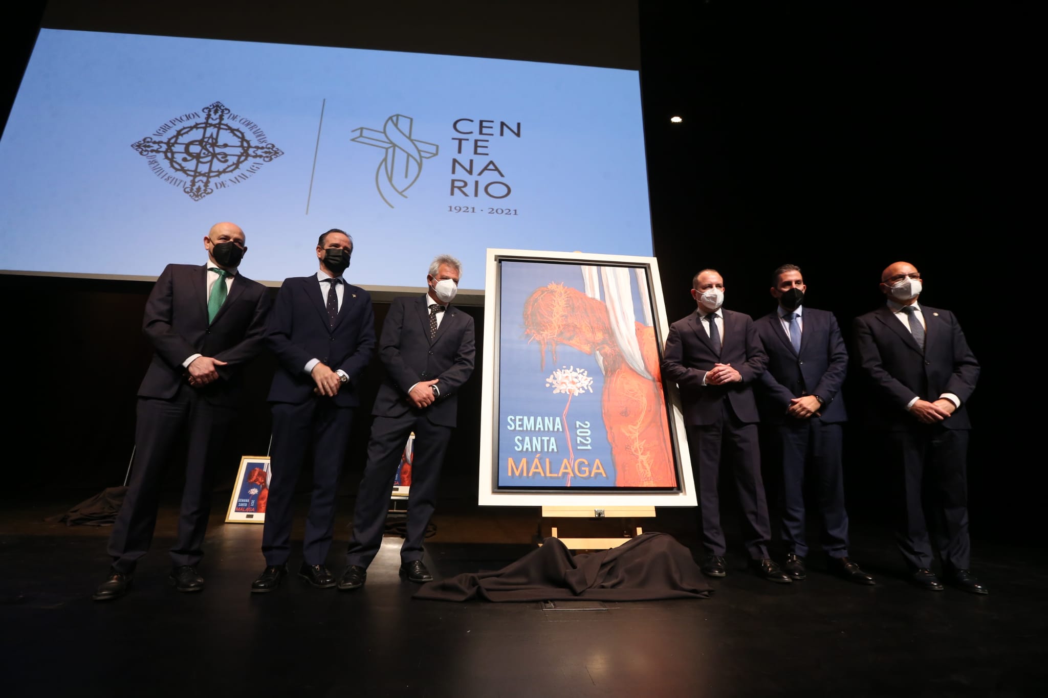 El pintor Andrés Mérida es el autor de la obra, cuya presentación corre a cargo del director de SUR Manuel Castillo 
