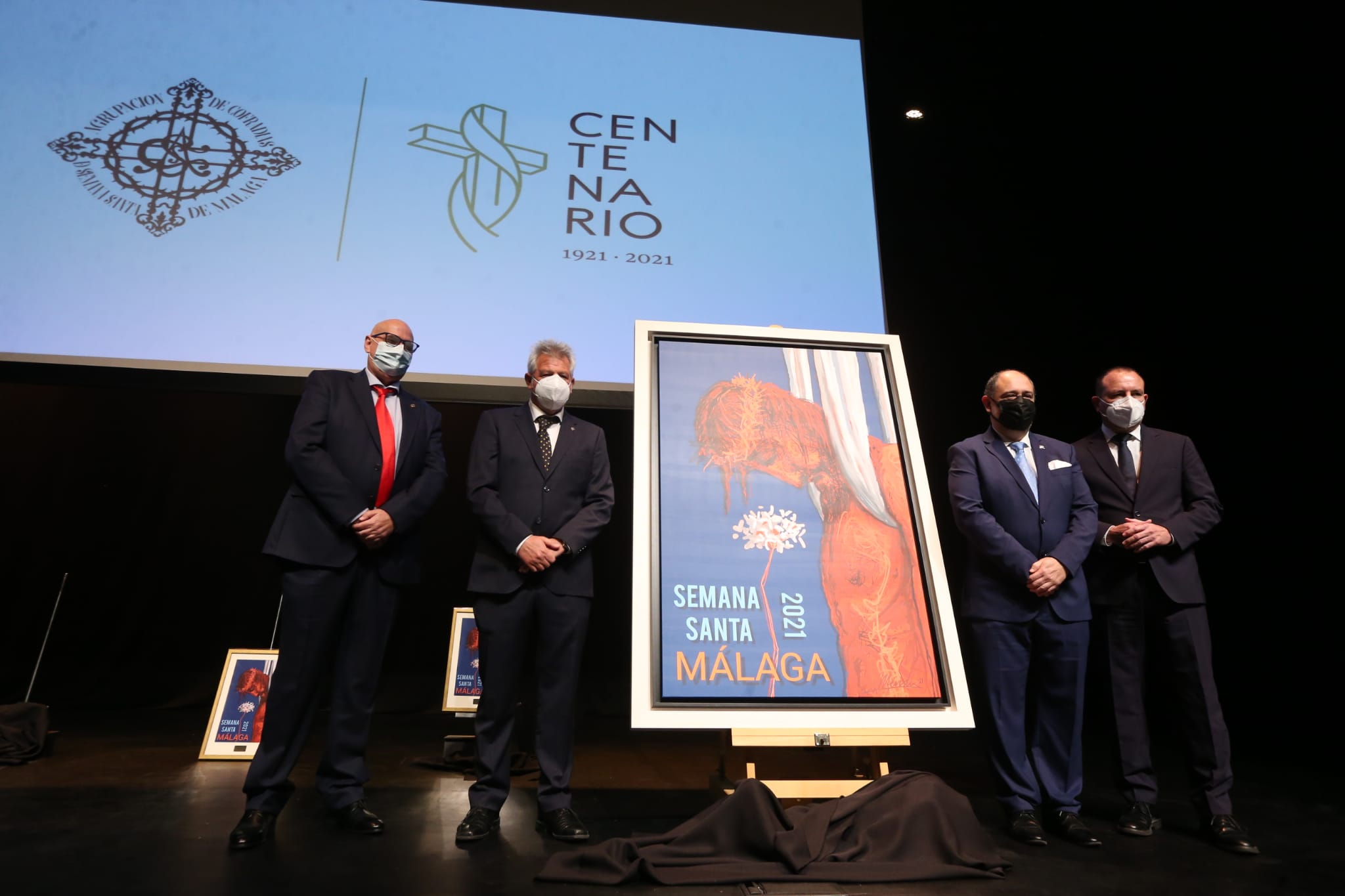 El pintor Andrés Mérida es el autor de la obra, cuya presentación corre a cargo del director de SUR Manuel Castillo 