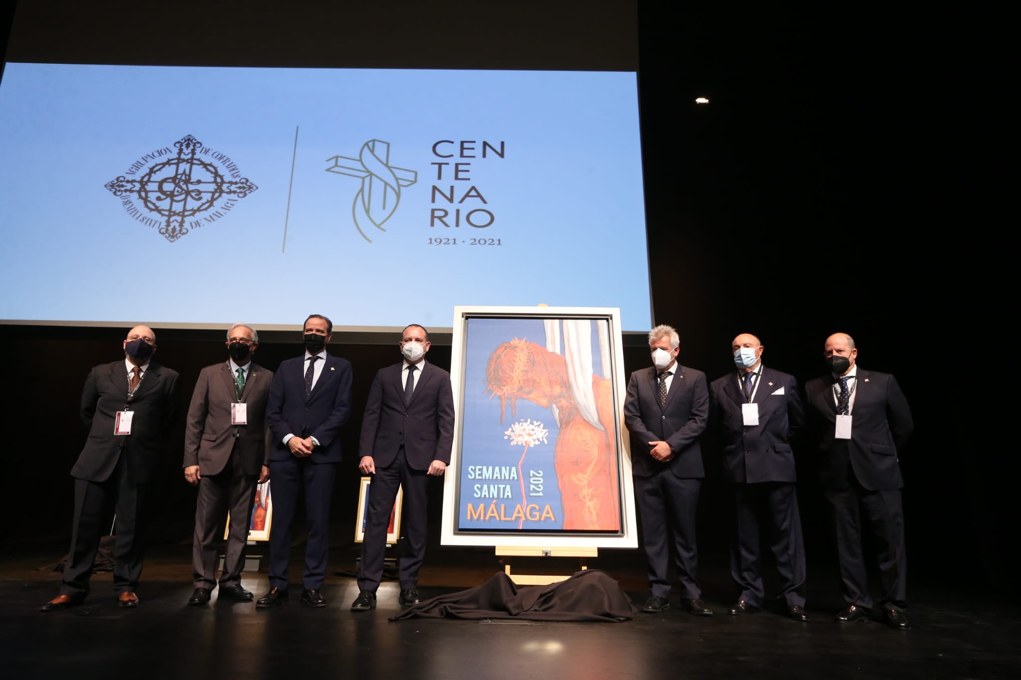 El pintor Andrés Mérida es el autor de la obra, cuya presentación corre a cargo del director de SUR Manuel Castillo 