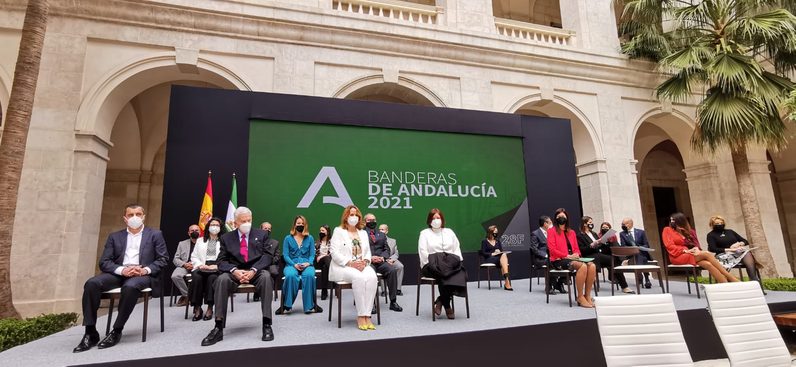 Acto institucional con motivo del 28F y la entrega de distinciones a una decena de personas y entidades, cuya labor y dedicación es reconocida con la Bandera de Andalucía