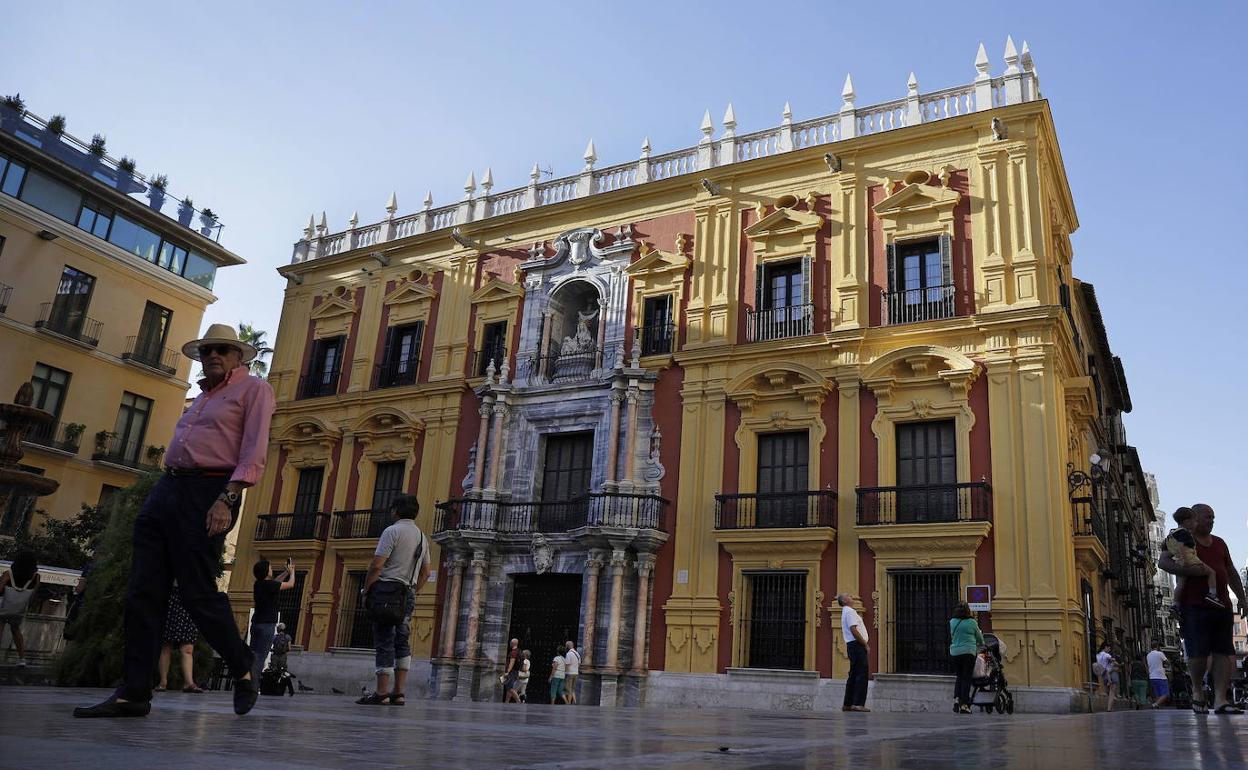 Palacio Episcopal, cuyo uso museístico está gestionado actualmente por la Fundación Unicaja. 