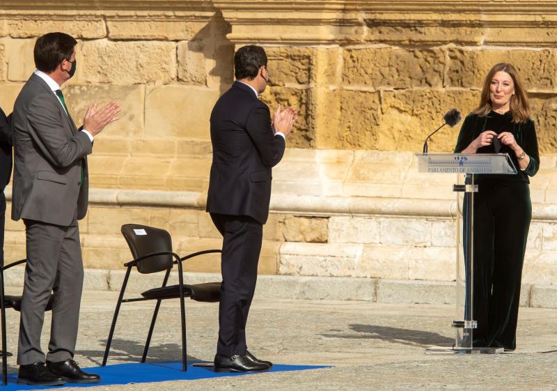 Fotos: Acto institucional por el 28-F y entrega de las Medallas de Andalucía y Título de Hijo Predilecto de Andalucía