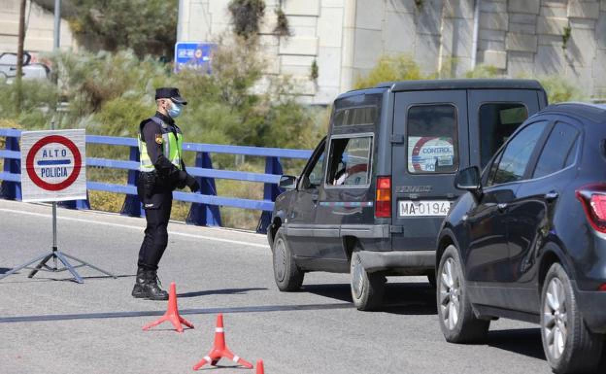 La Junta avisa sobre la apertura en Semana Santa en Andalucía