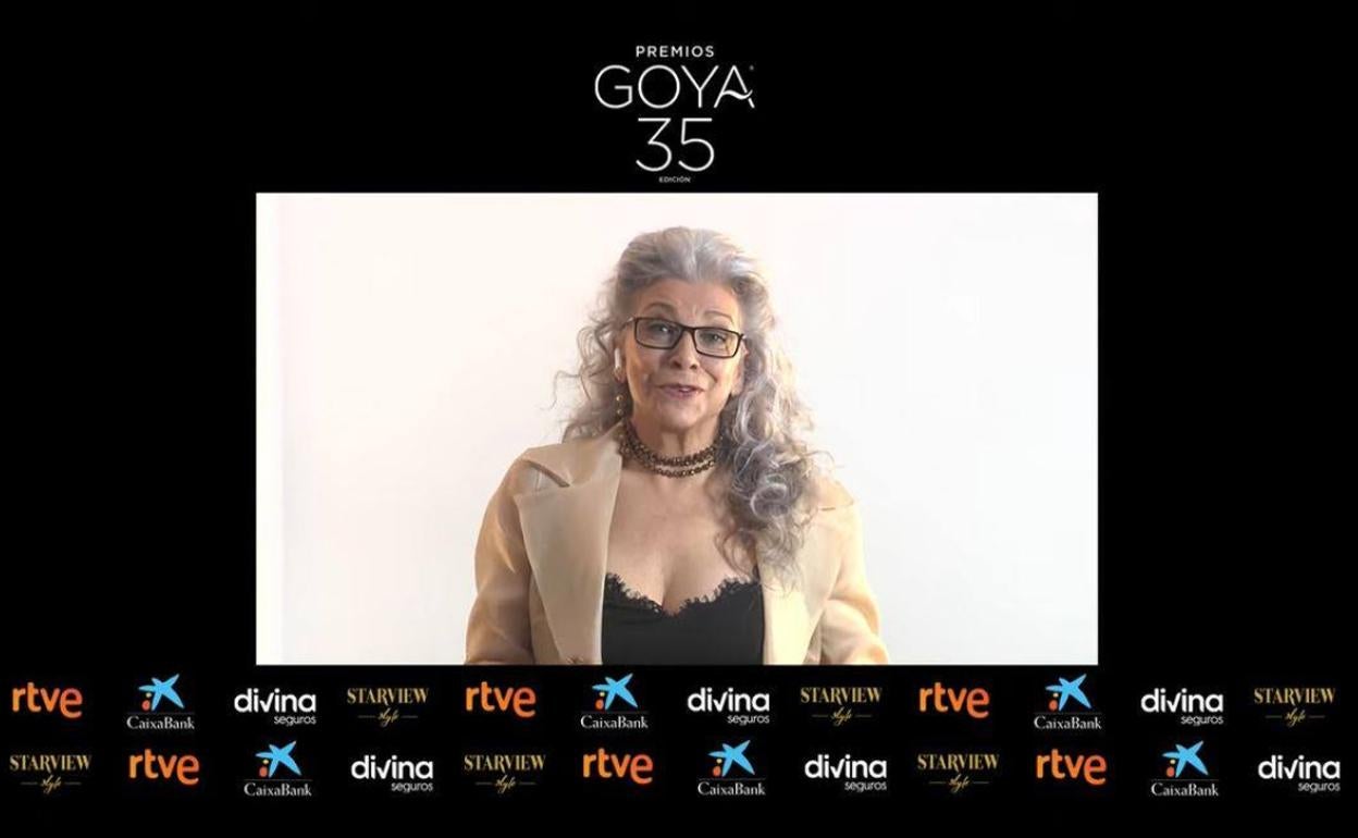 La actriz malagueña Kiti Mánver, durante su comparecencia telemática de esta tarde.