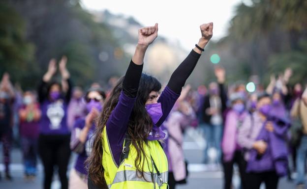 Galería. Fotos de las acciones del 8M ayer en Málaga. 