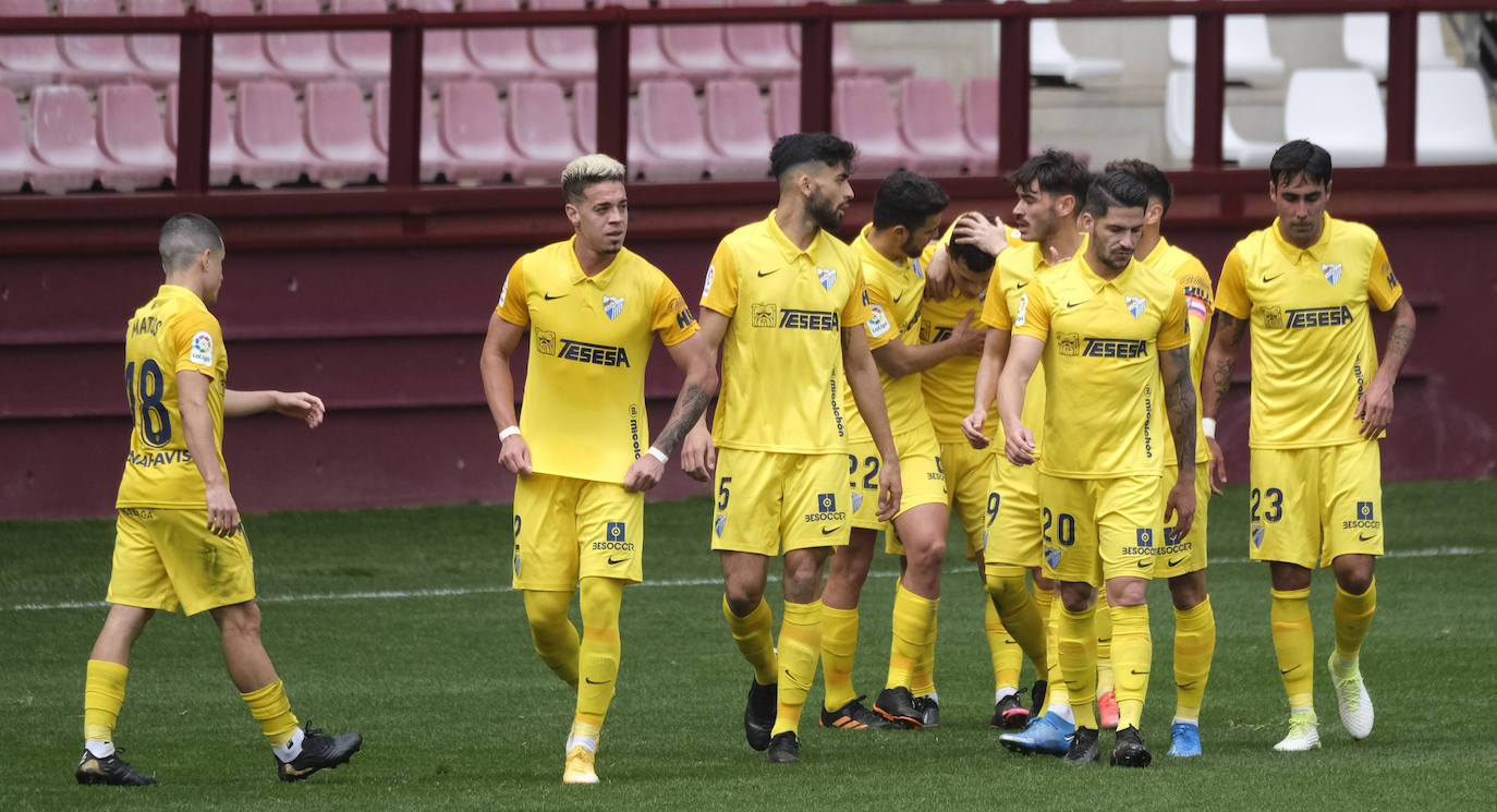Fotos: El UD-Logroñés- Málaga CF, en imágenes